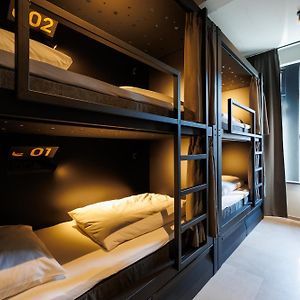 Dormitory Room Mixed
